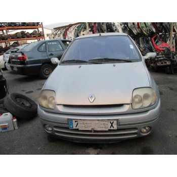 renault clio ii fase i (b/cbo) del año 2001