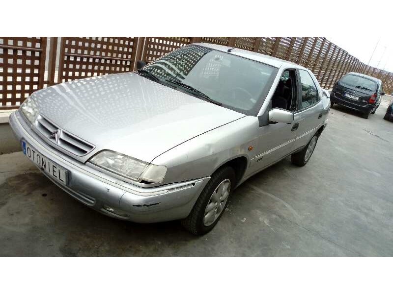 CITROËN XANTIA BERLINA