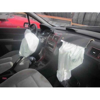 peugeot 307 berlina (s2) del año 2006