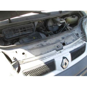 renault trafic combi (ab 4.01) del año 2004