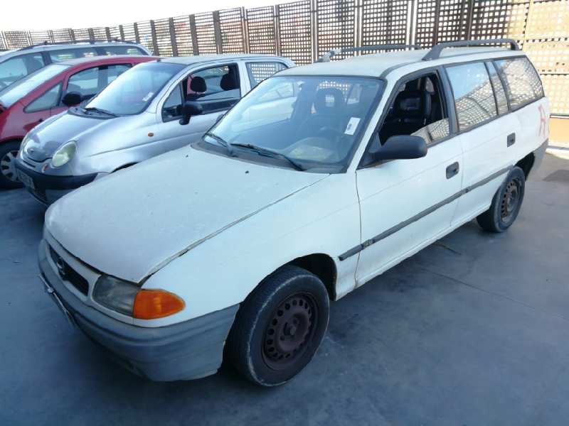 opel astra f caravan del año 1996