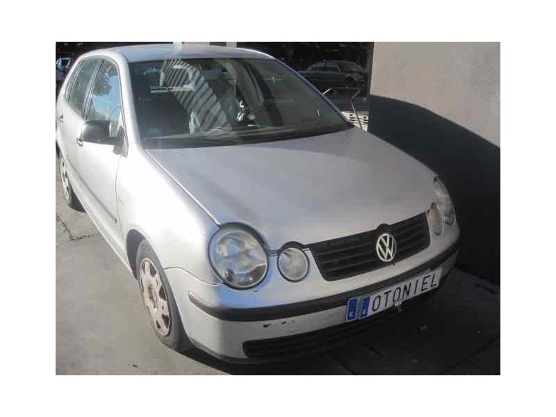 VOLKSWAGEN POLO (9N1)