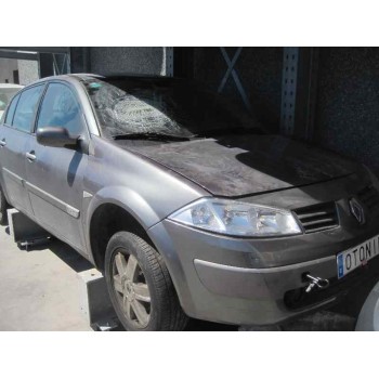 renault megane ii classic berlina del año 2004