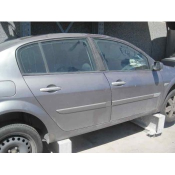 renault megane ii classic berlina del año 2004