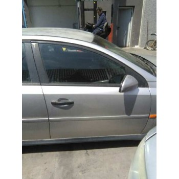 opel vectra c berlina del año 2003