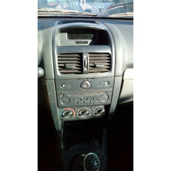 renault clio ii fase ii (b/cb0) del año 2003