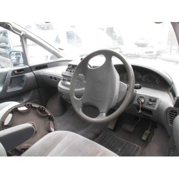 toyota previa (r30) del año 2005
