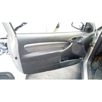 ford focus berlina (cak) del año 1999