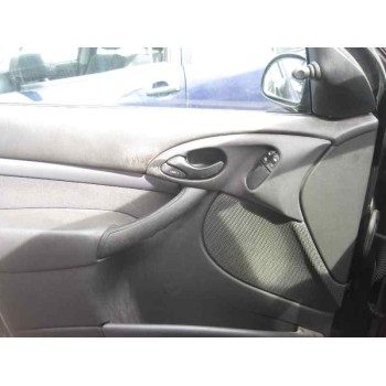 ford focus berlina (cak) del año 2004