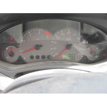 ford focus berlina (cak) del año 2004