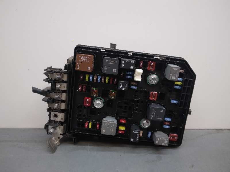 Recambio de centralita bsm para opel astra k lim. 5türig 1.6 cdti dpf referencia OEM IAM 39040854  