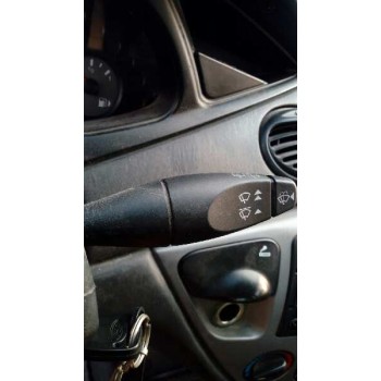 ford focus berlina (cak) del año 1999