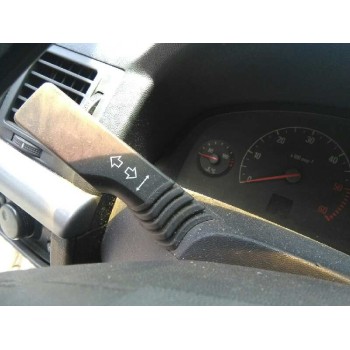 opel vectra c berlina del año 2003