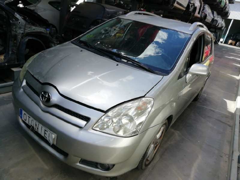 TOYOTA COROLLA VERSO (R1)