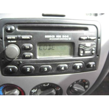 ford focus berlina (cak) del año 2004