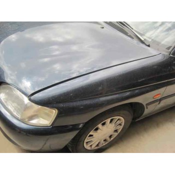 ford escort berlina del año 1996