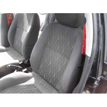 ford focus berlina (cak) del año 2004