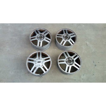 ford focus berlina (cak) del año 1999