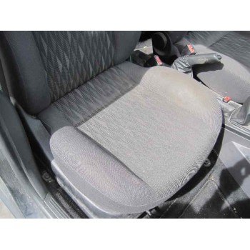 ford focus berlina (cak) del año 2004