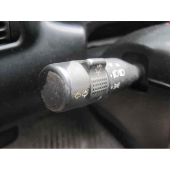 ford escort berlina del año 1996