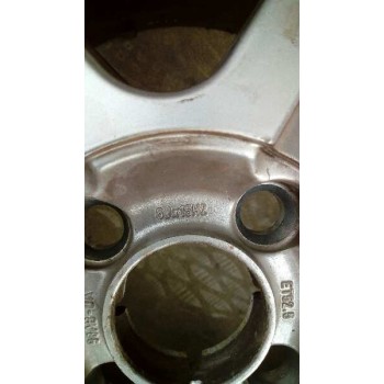 ford focus berlina (cak) del año 1999