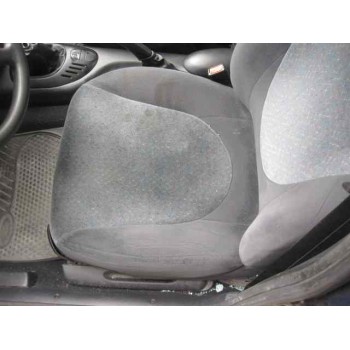 ford escort berlina del año 1996