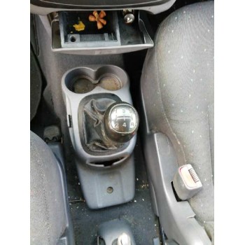 hyundai trajet (fo) del año 2003