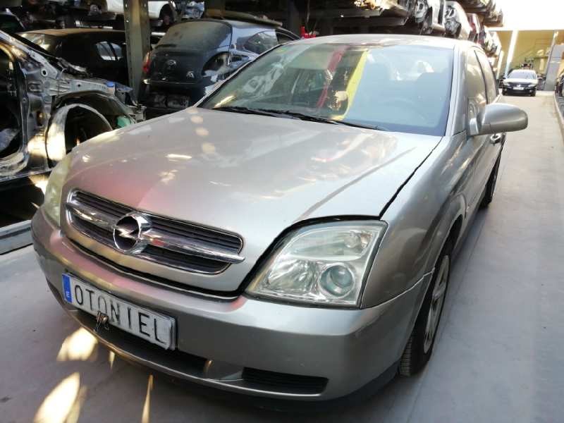 OPEL VECTRA C BERLINA
