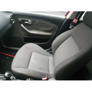 seat ibiza (6l1) del año 2006