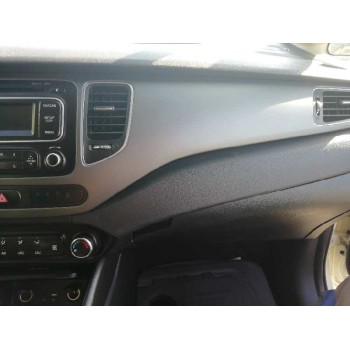 kia carens ( ) del año 2016