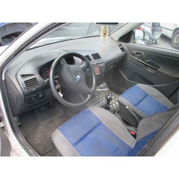 seat ibiza (6k1) del año 2001