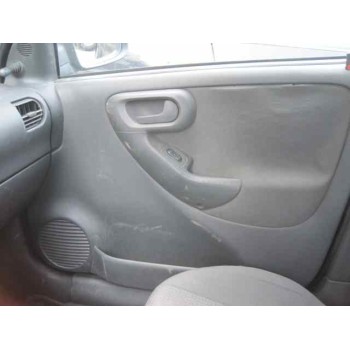 opel corsa c del año 2003