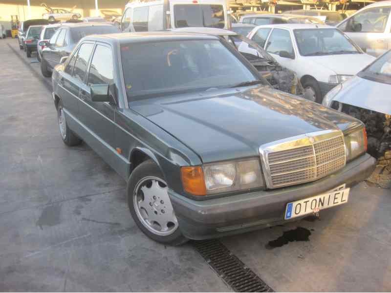 MERCEDES-BENZ CLASE C (W201) BERLINA