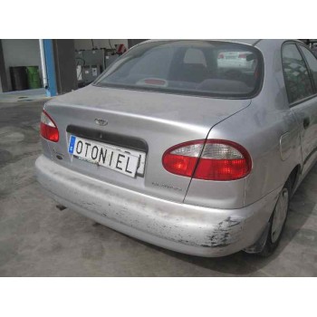 daewoo lanos del año 1963