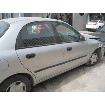 daewoo lanos del año 1963