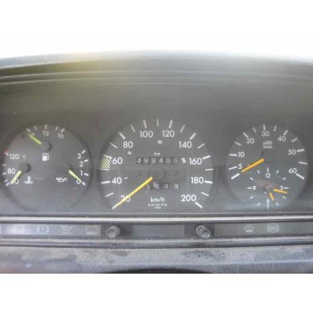 mercedes-benz clase c (w201) berlina del año 1992