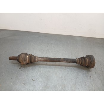 Recambio de transmision trasera izquierda para bmw serie 7 (e65/e66) 750i referencia OEM IAM 7521133Al02  