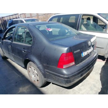 volkswagen bora berlina (1j2) del año 2003