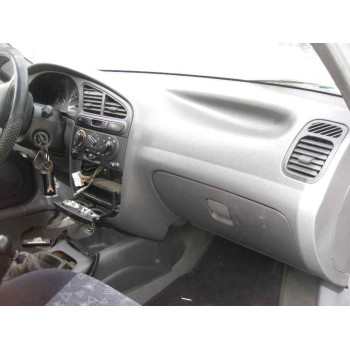 daewoo lanos del año 1963