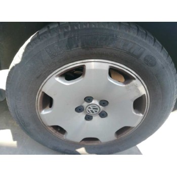 volkswagen bora berlina (1j2) del año 2003