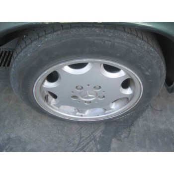 mercedes-benz clase c (w201) berlina del año 1992