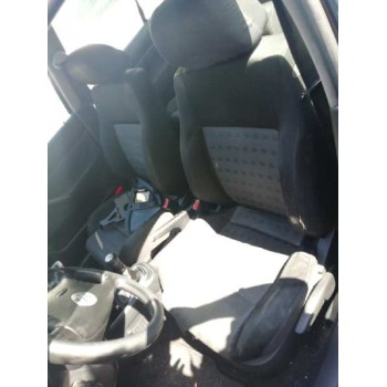 volkswagen bora berlina (1j2) del año 2003