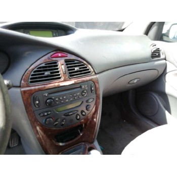 citroën c5 berlina del año 2001