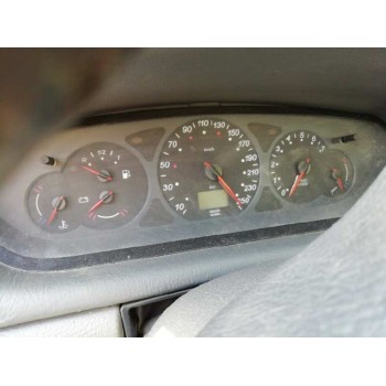 citroën c5 berlina del año 2001