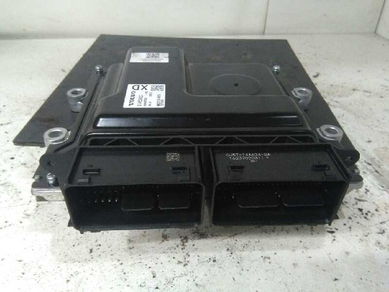 Recambio de centralita motor uce para volvo v40 inscription referencia OEM IAM 31452623 MB2797009613 