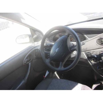 ford focus turnier (cak) del año 2001