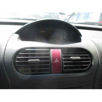 opel corsa c del año 2003