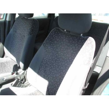 opel corsa c del año 2003