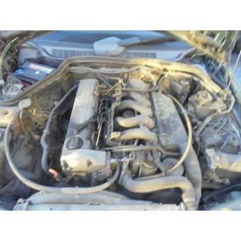 mercedes-benz clase c (w201) berlina del año 1992