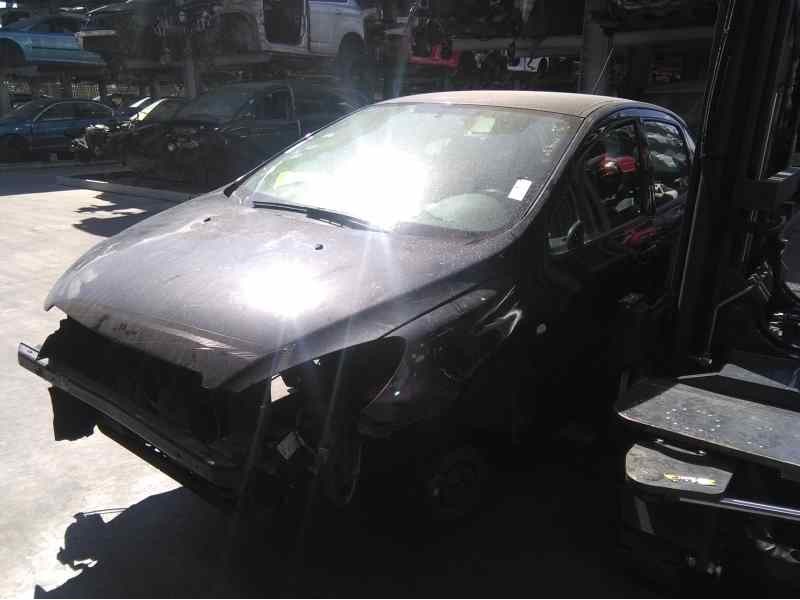 PEUGEOT 307 BERLINA (S2)